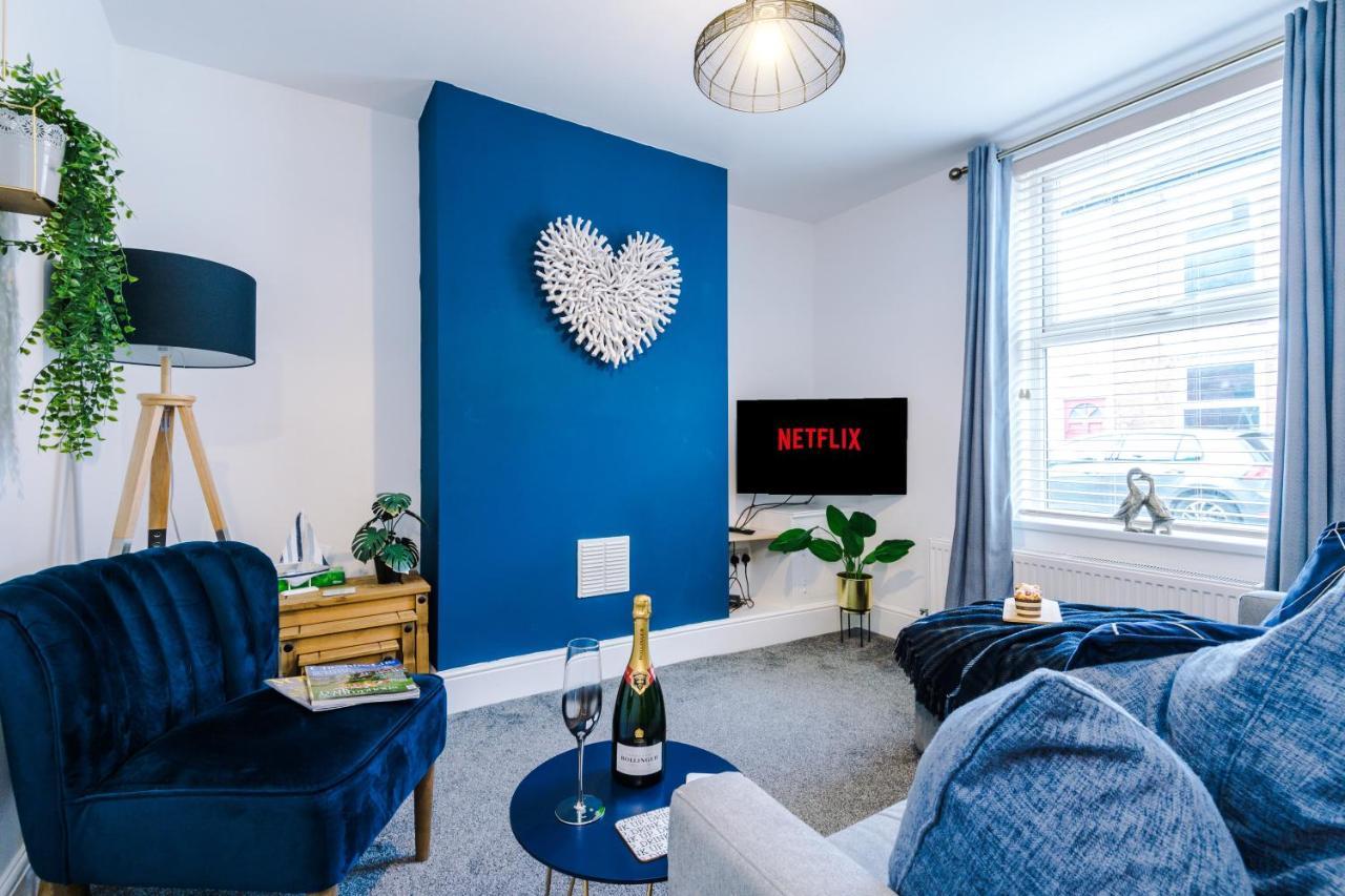 Spacious 2-Bed City-Centre Cottage In Chester By 53 Degrees Property - Ideal For Groups & Couples - Sleeps 6 Zewnętrze zdjęcie